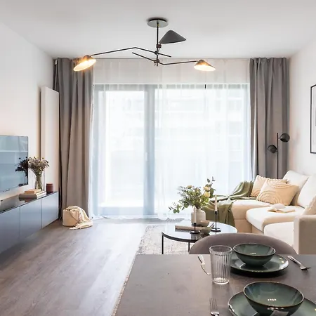 Days - Modern With Terrace And Ac In Karlin Apartman *